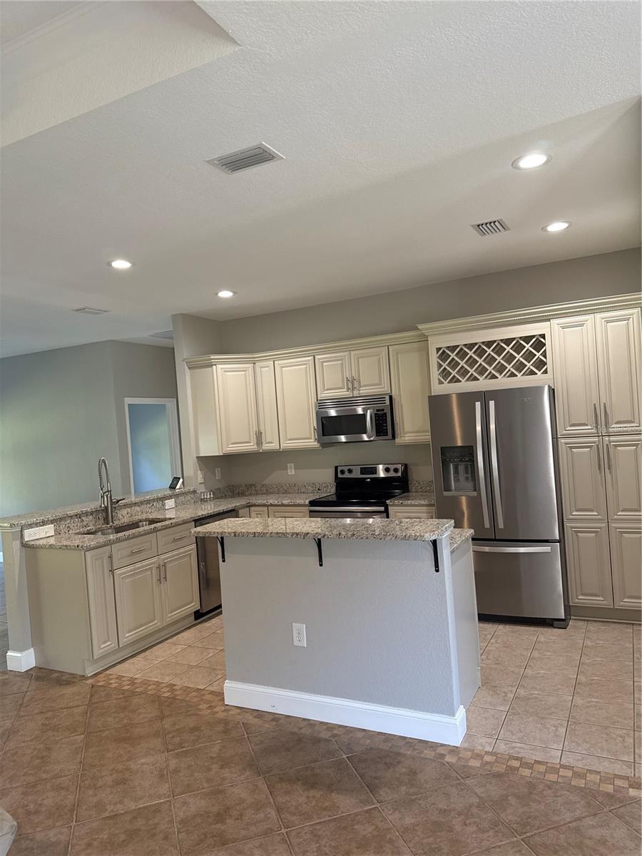 PORT CHARLOTTE SUB 20 - Residential Lease