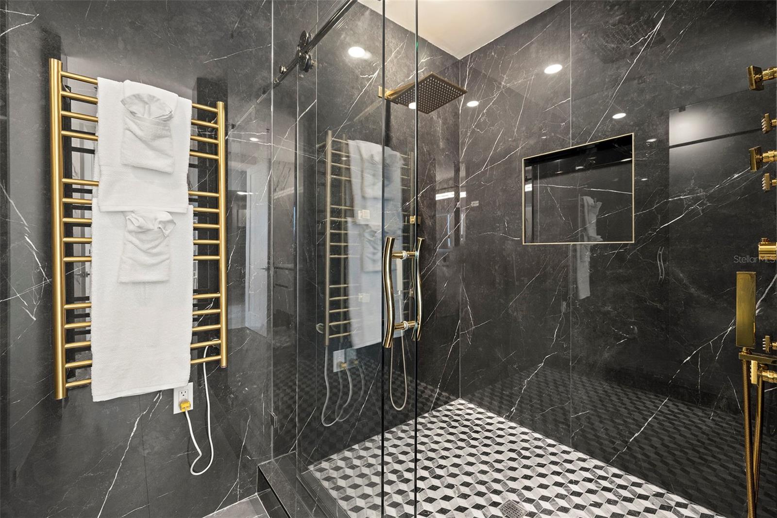 AQUATICA CONDO - Residential Lease