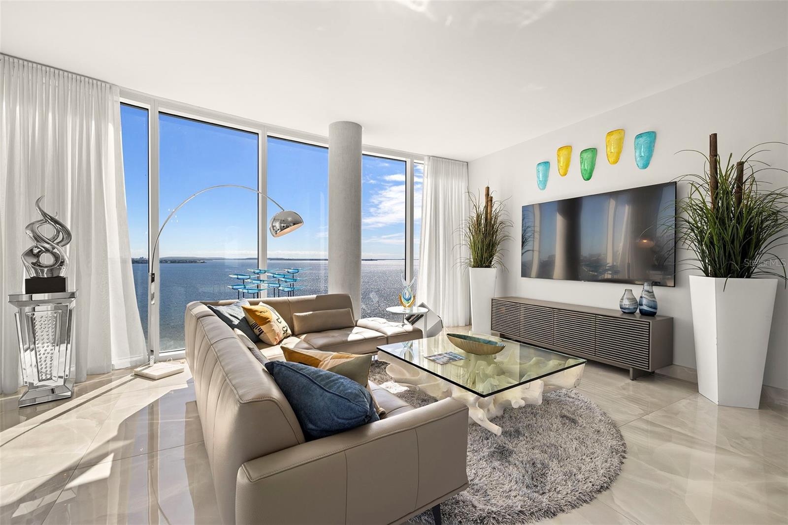 AQUATICA CONDO - Residential Lease