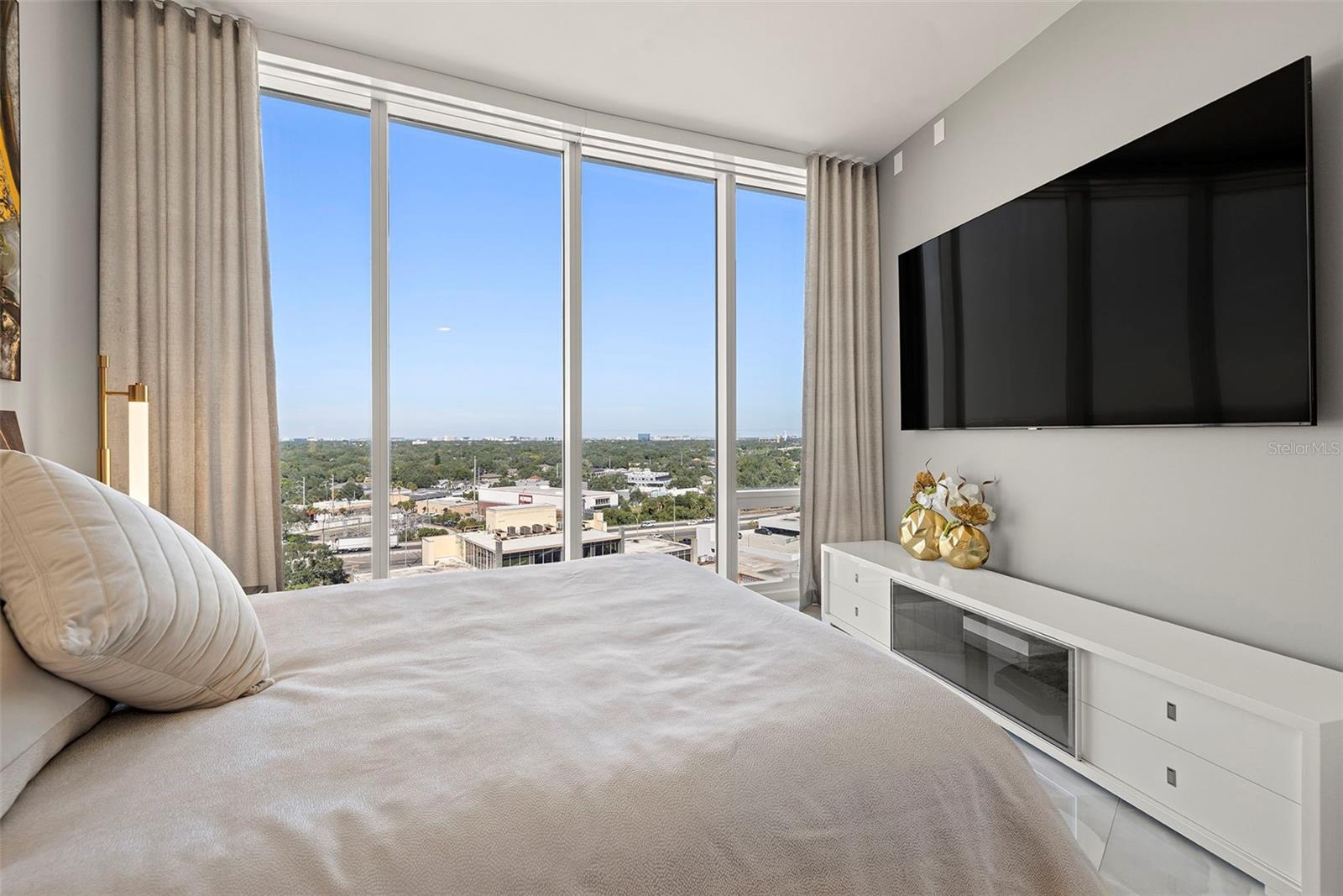 AQUATICA CONDO - Residential Lease