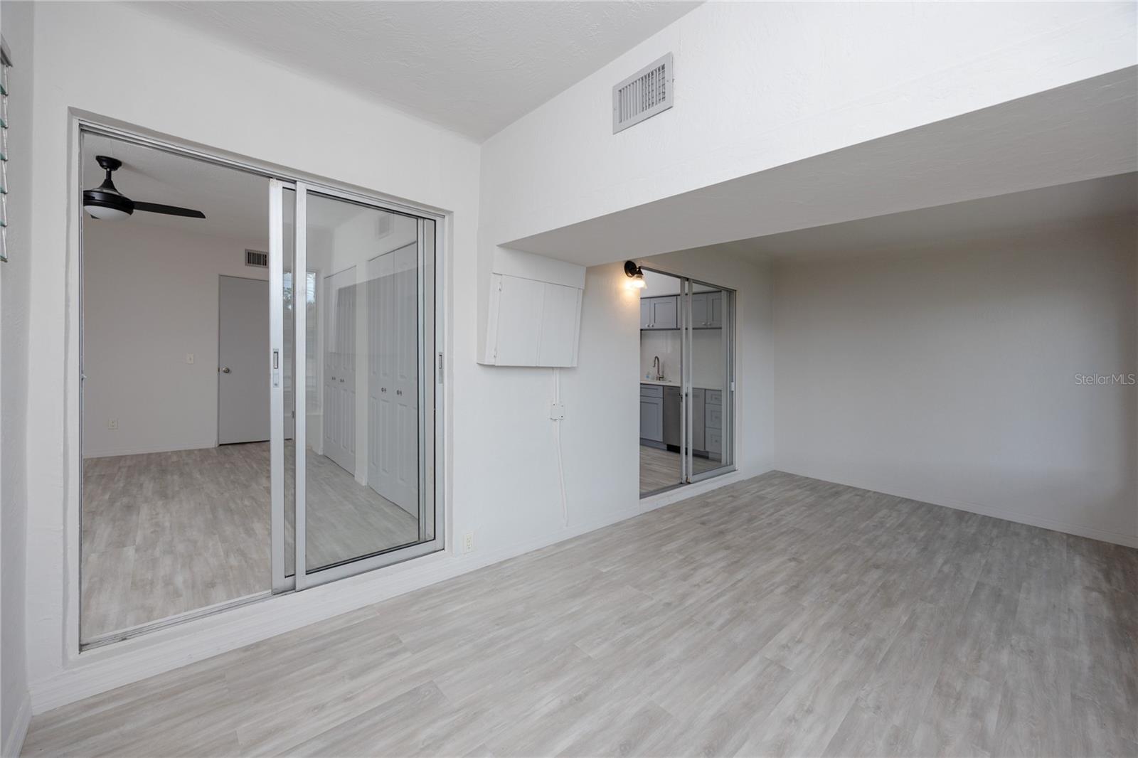 CLEARVIEW OAKS CONDO - Residential