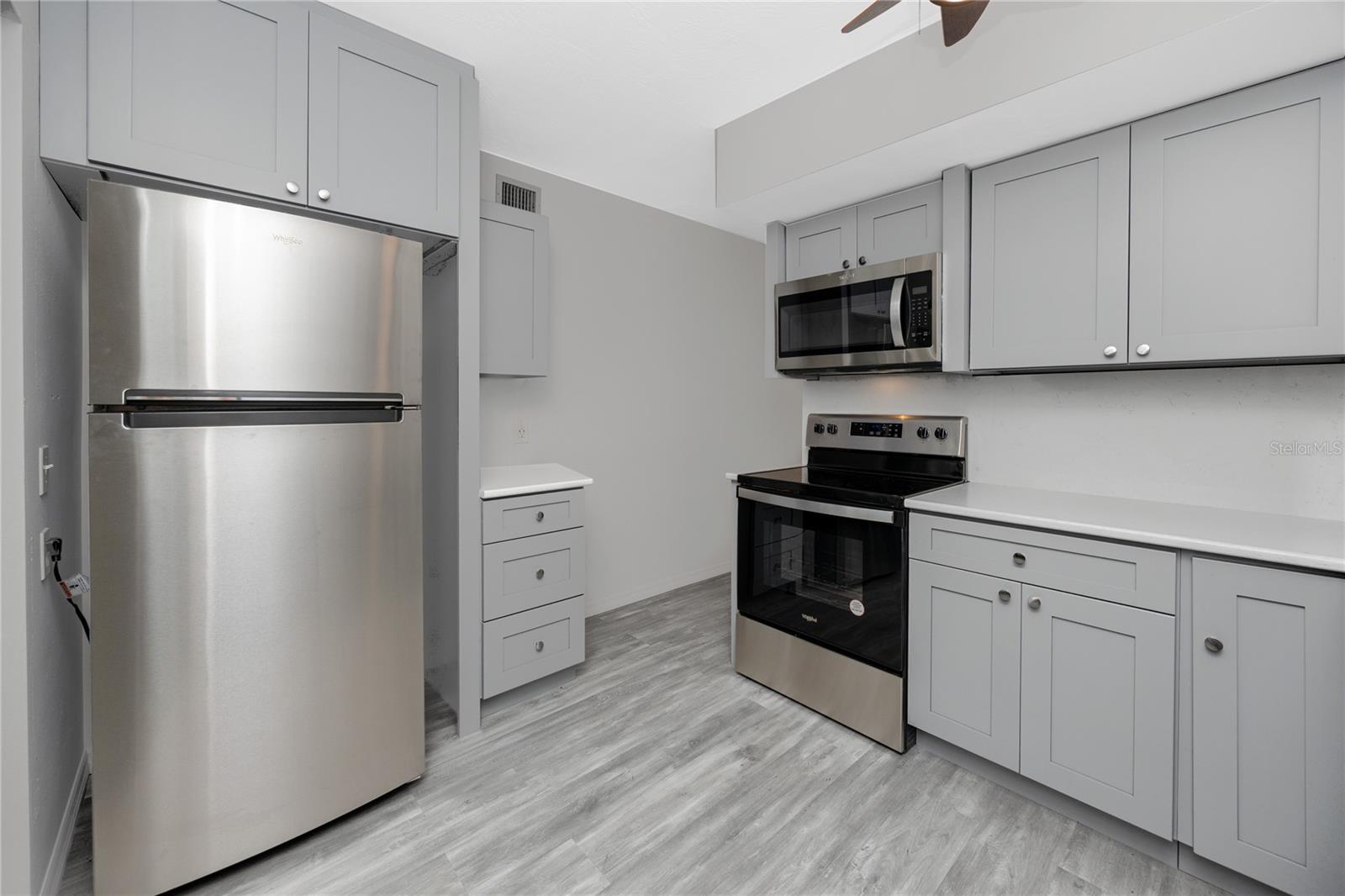 CLEARVIEW OAKS CONDO - Residential