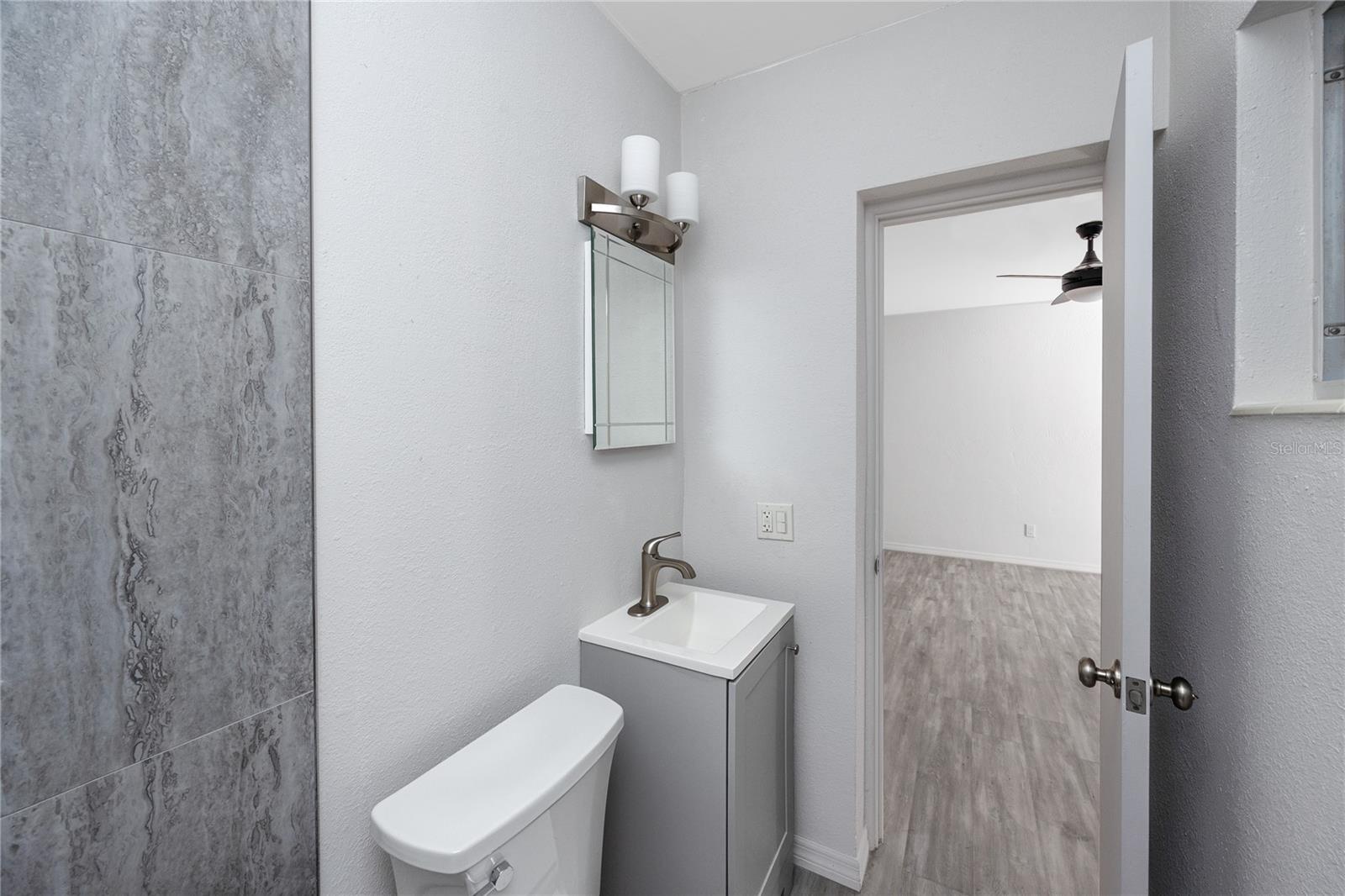 CLEARVIEW OAKS CONDO - Residential