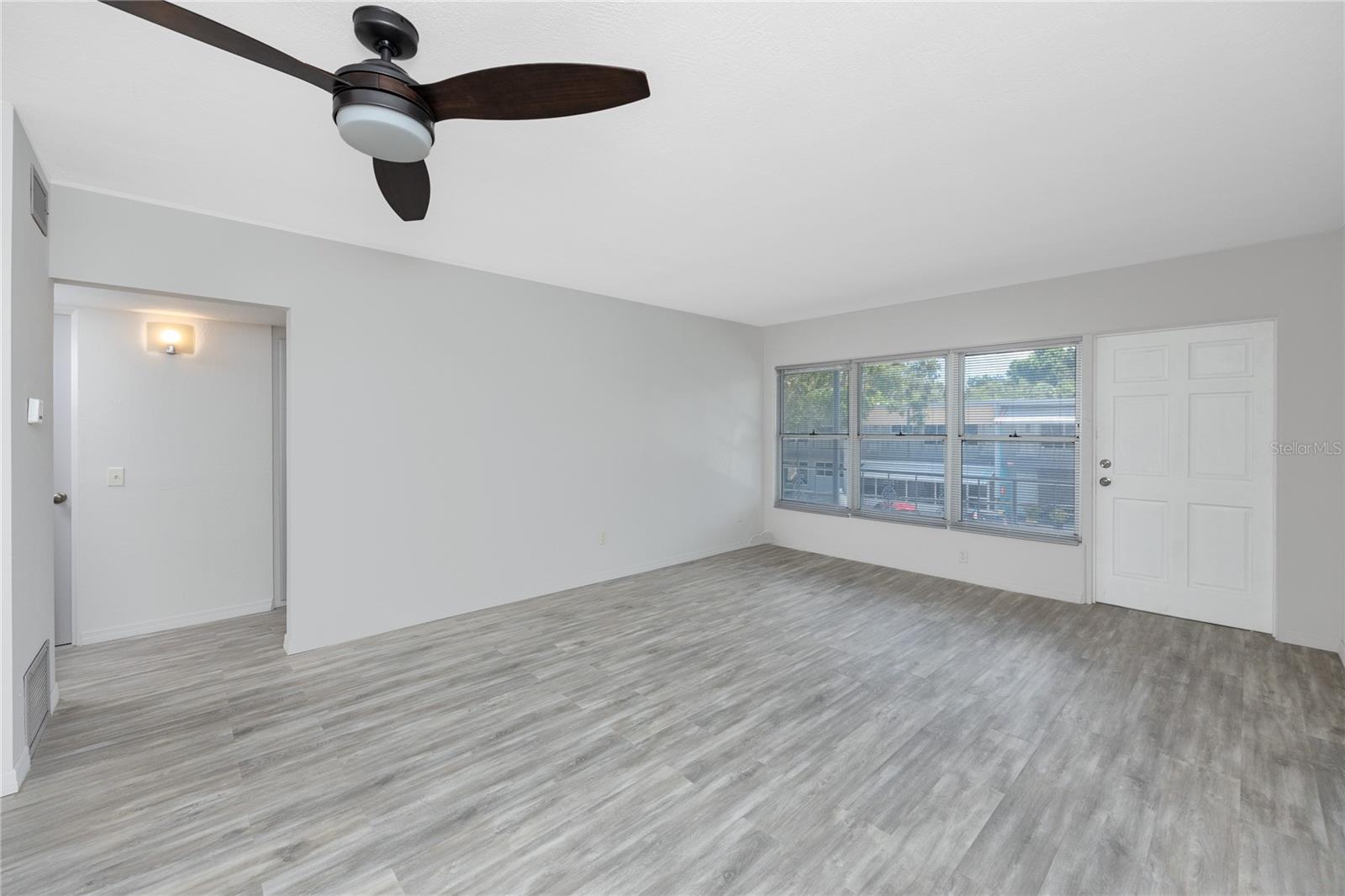 CLEARVIEW OAKS CONDO - Residential