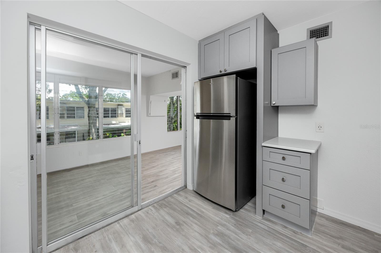 CLEARVIEW OAKS CONDO - Residential