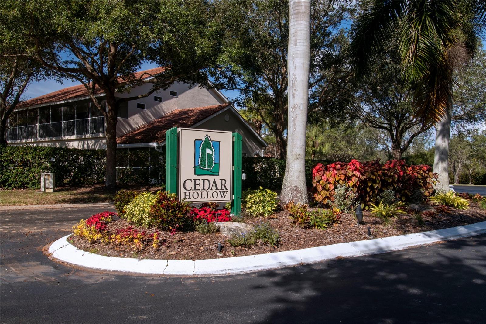 CEDAR HOLLOW AT TARA - Residential