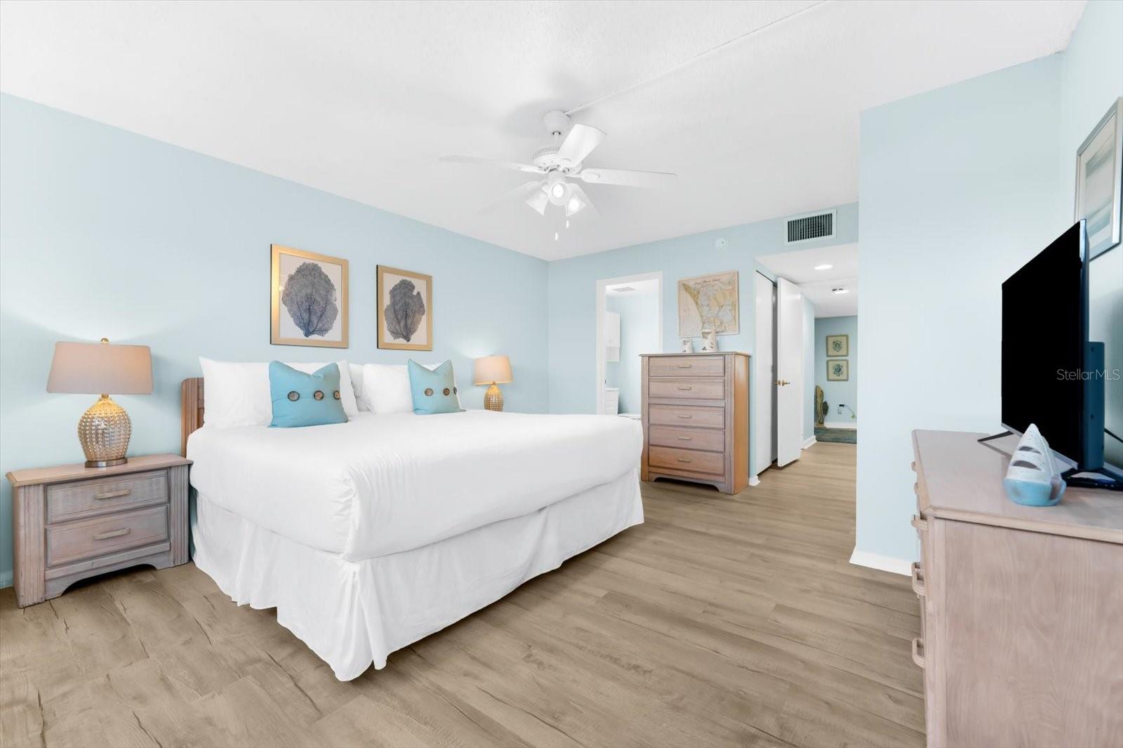 SEASIDE BEACH HOUSE - Residential