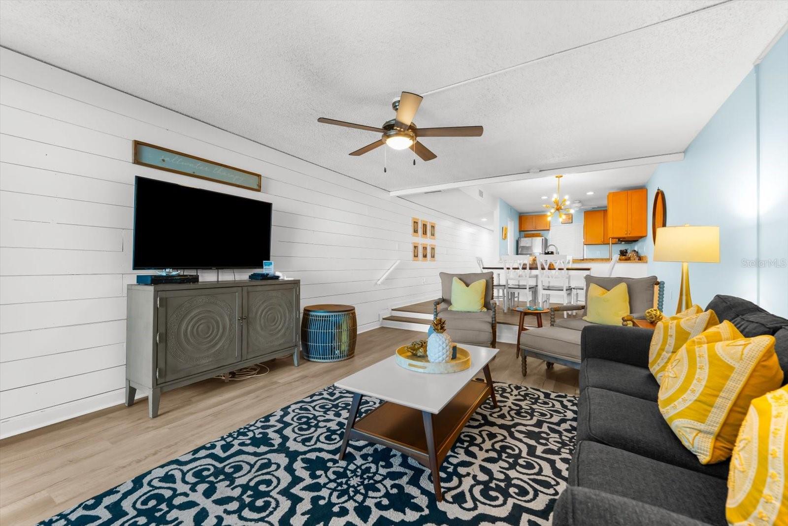 SEASIDE BEACH HOUSE - Residential