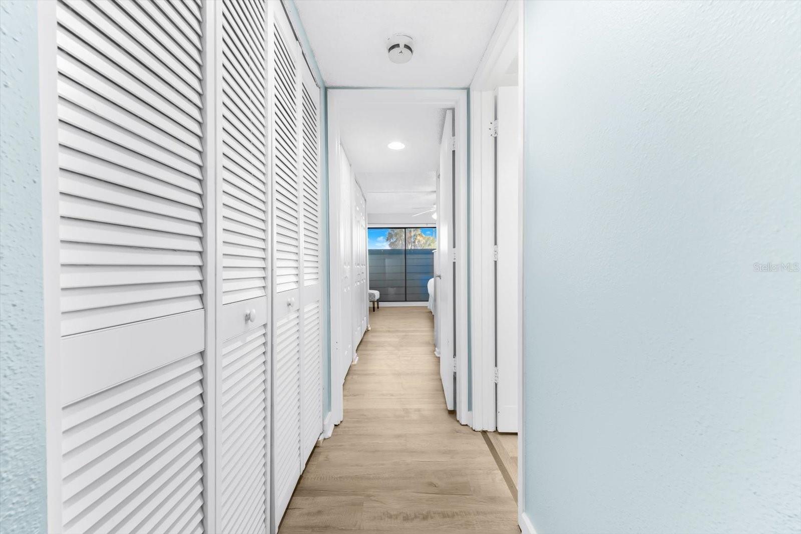 SEASIDE BEACH HOUSE - Residential