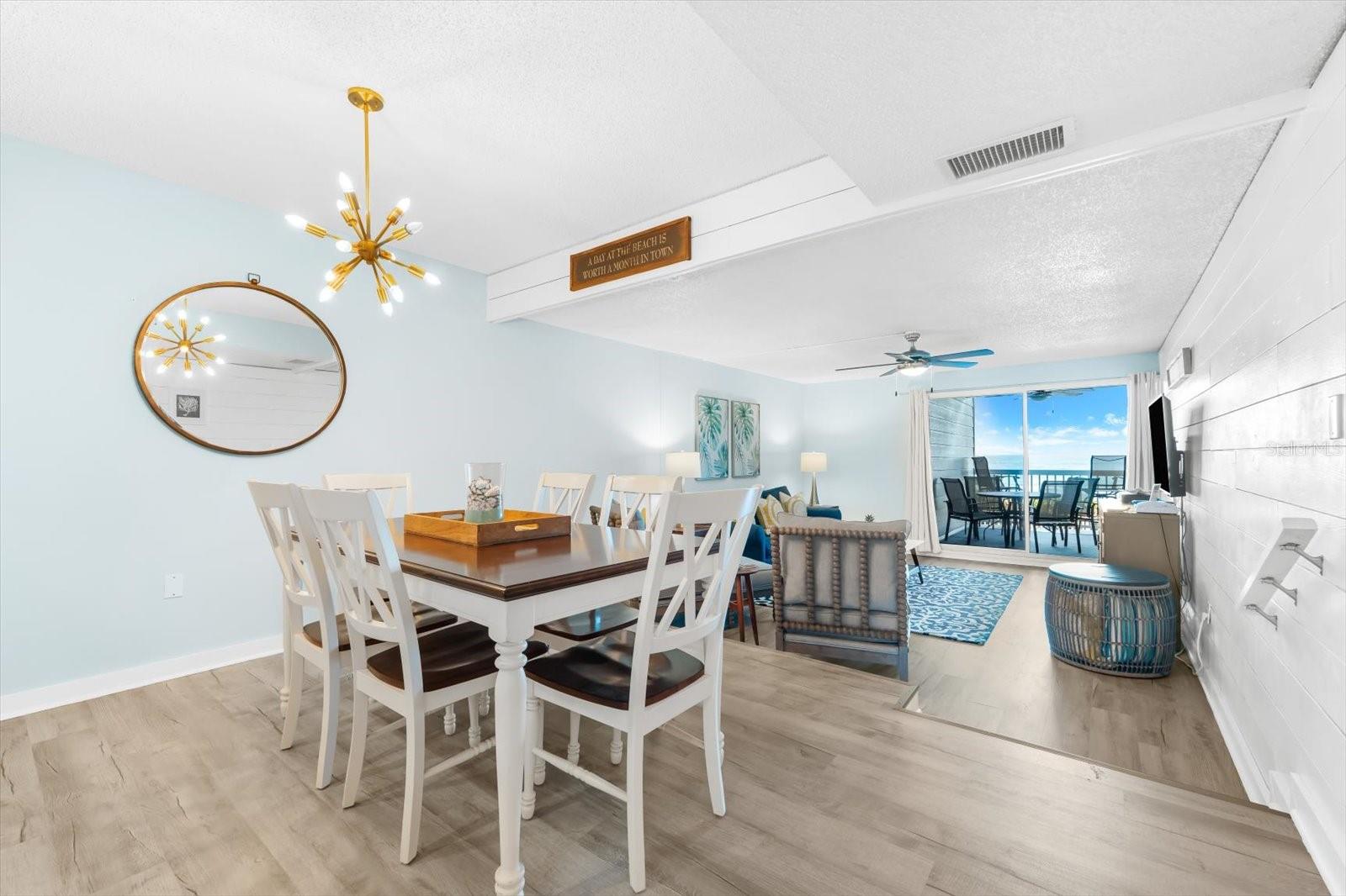 SEASIDE BEACH HOUSE - Residential