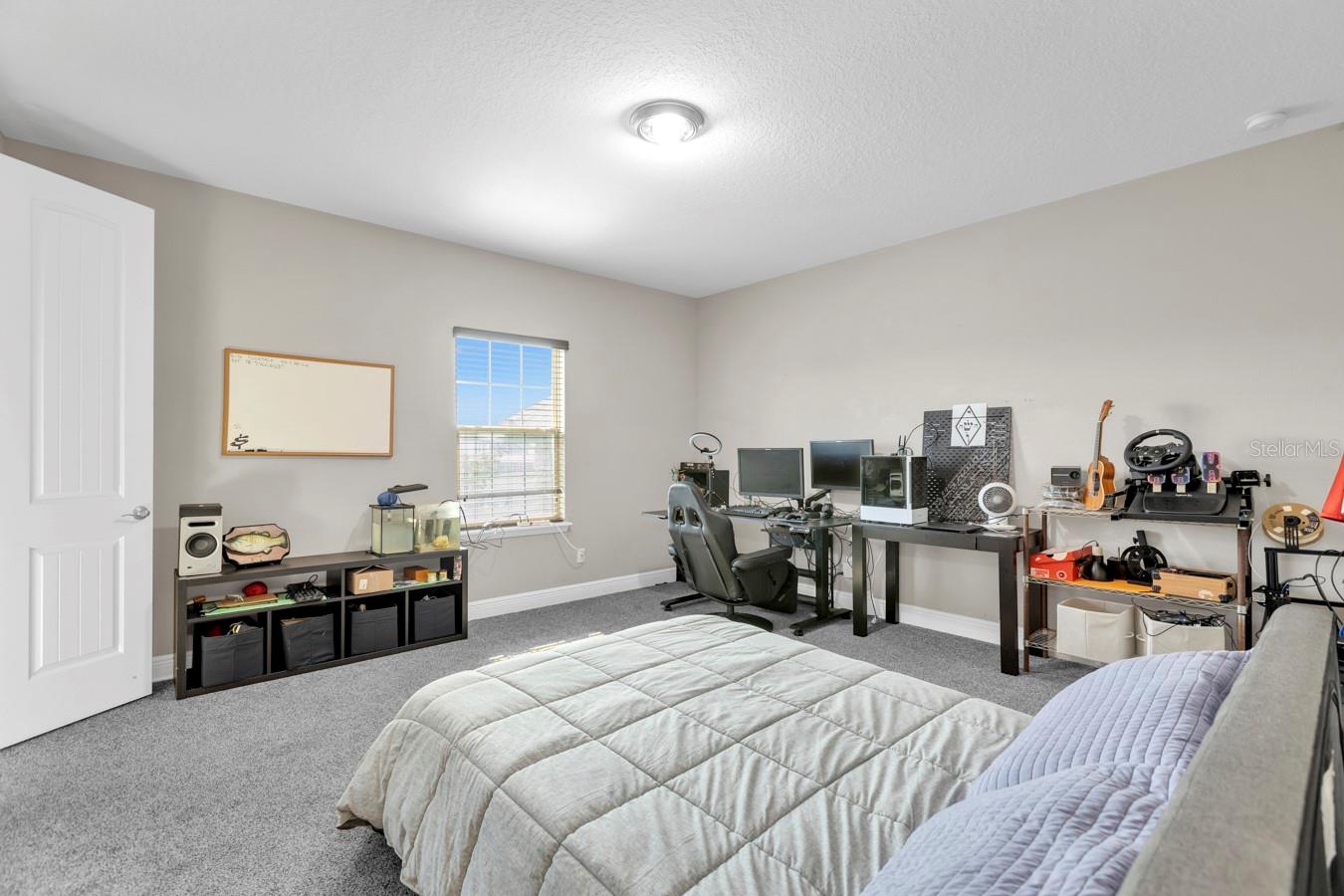 LAKE PRESERVE - Residential