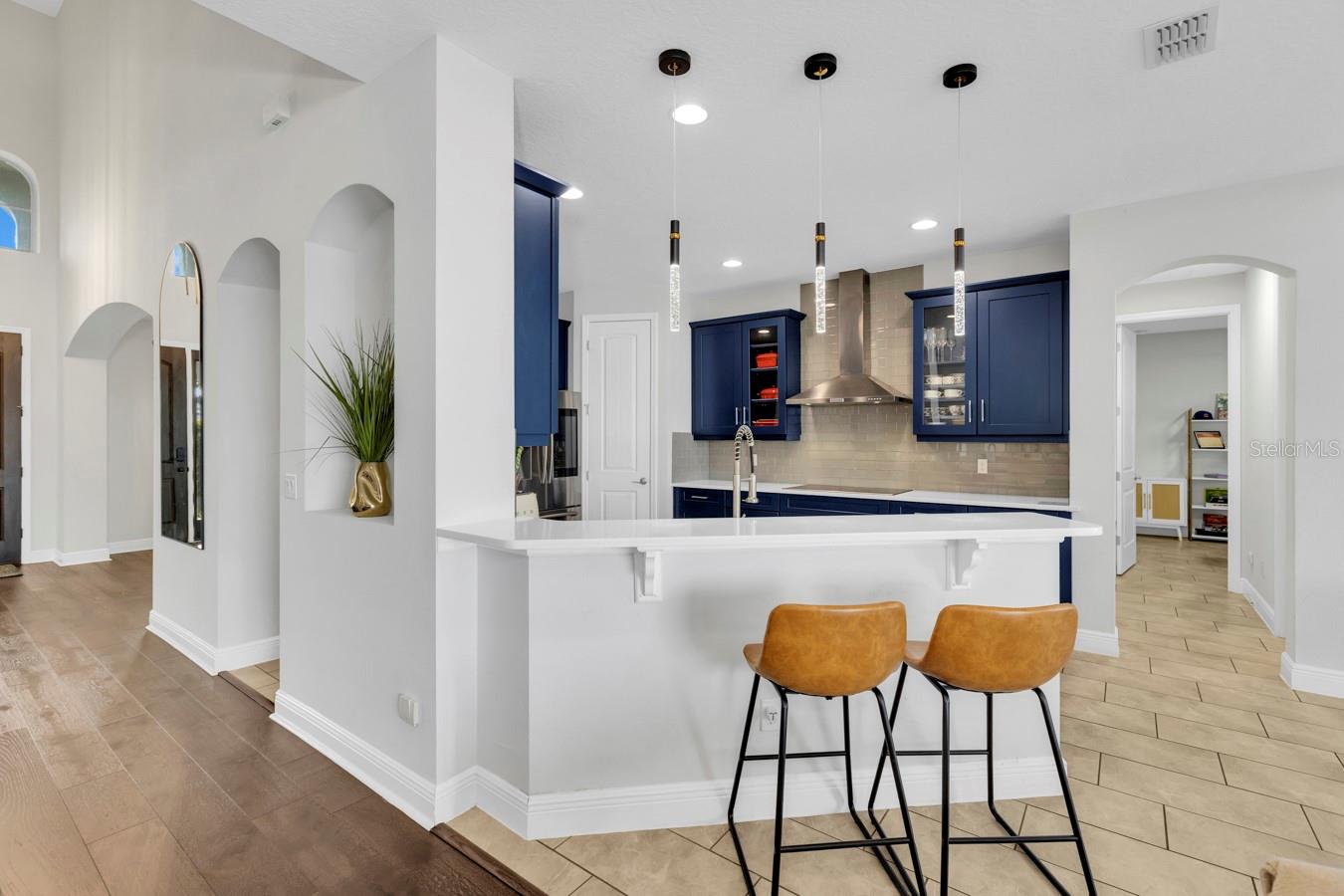 LAKE PRESERVE - Residential