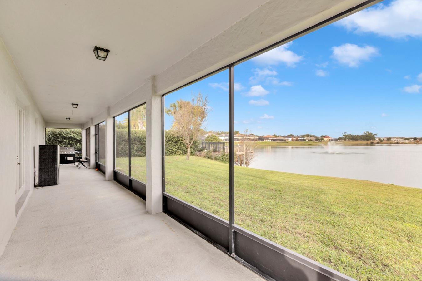 LAKE PRESERVE - Residential