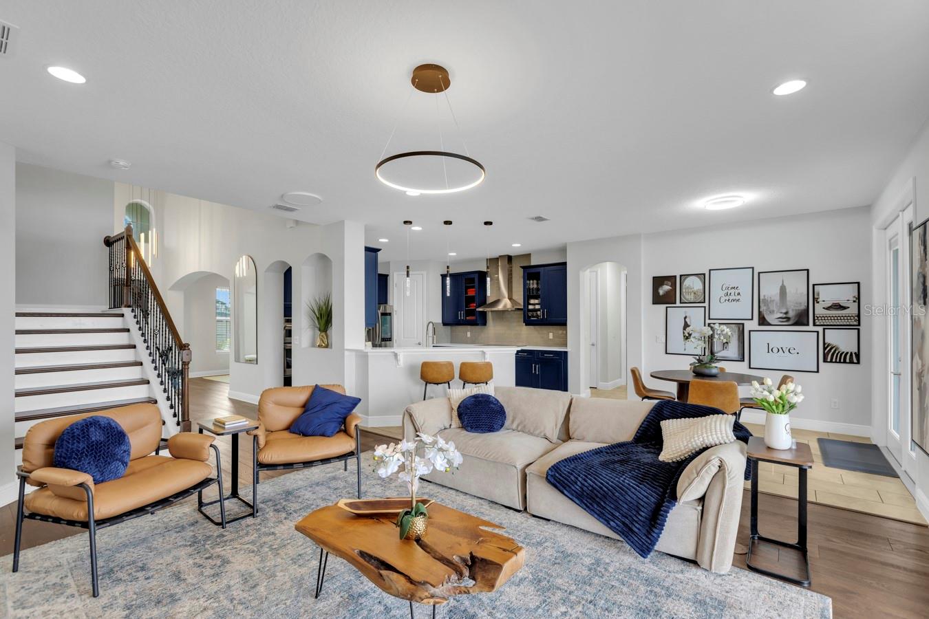 LAKE PRESERVE - Residential