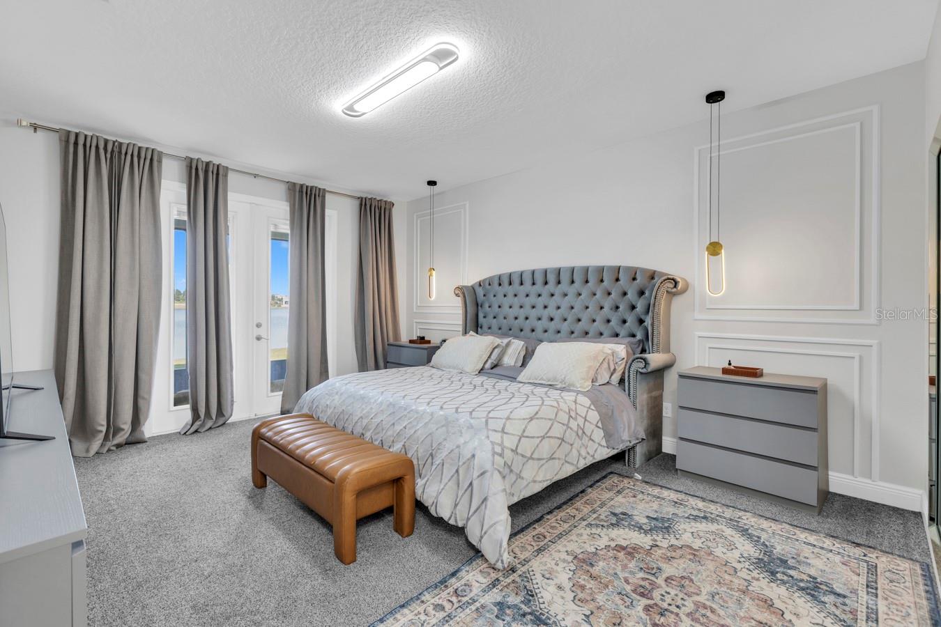 LAKE PRESERVE - Residential