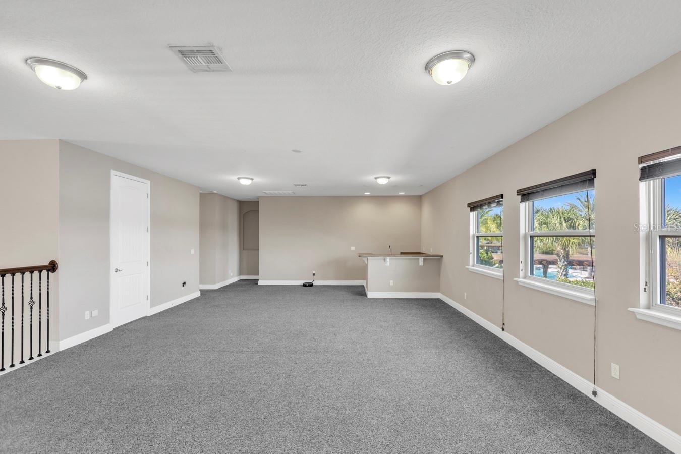 LAKE PRESERVE - Residential