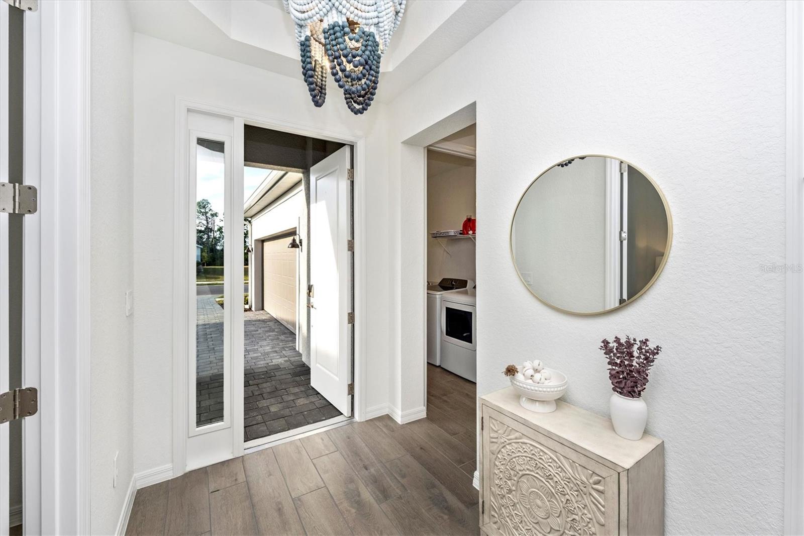 WELLEN PARK GOLF & COUNTRY CLUB - Residential Lease