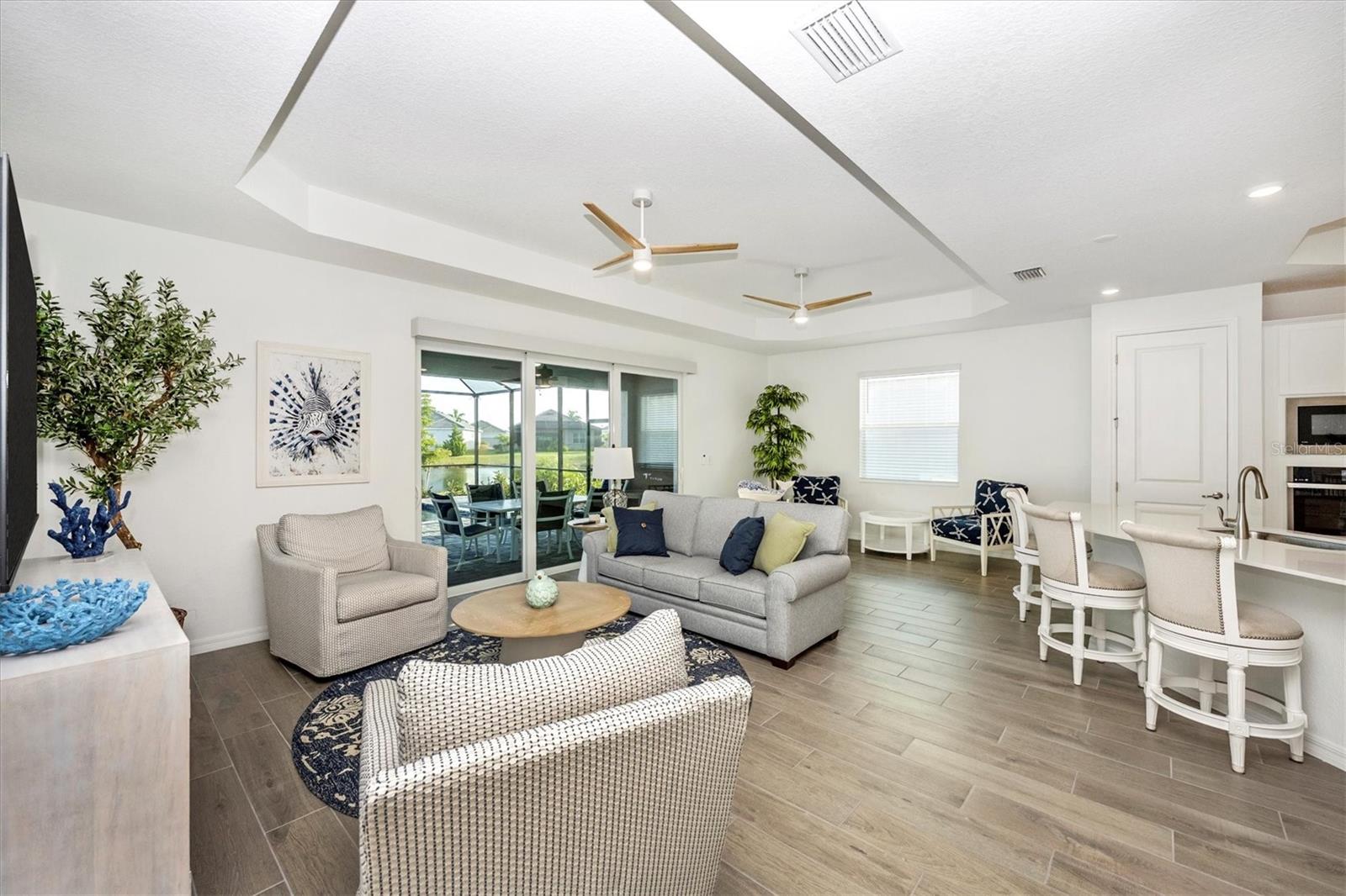 WELLEN PARK GOLF & COUNTRY CLUB - Residential Lease