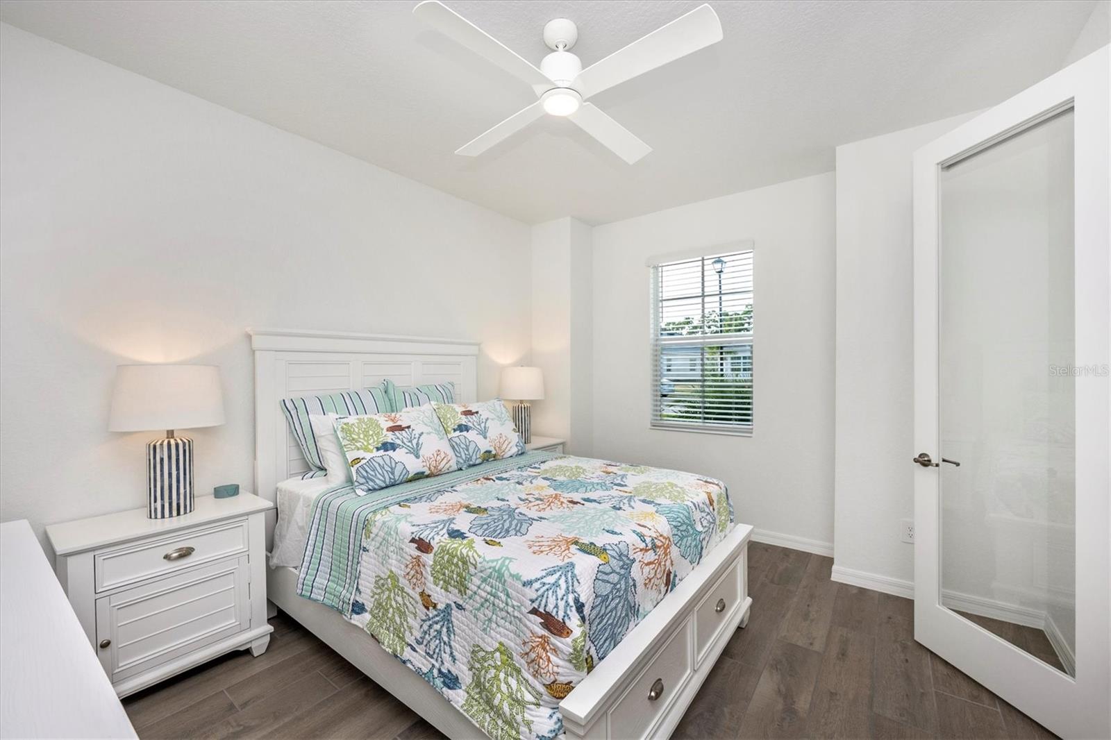 WELLEN PARK GOLF & COUNTRY CLUB - Residential Lease