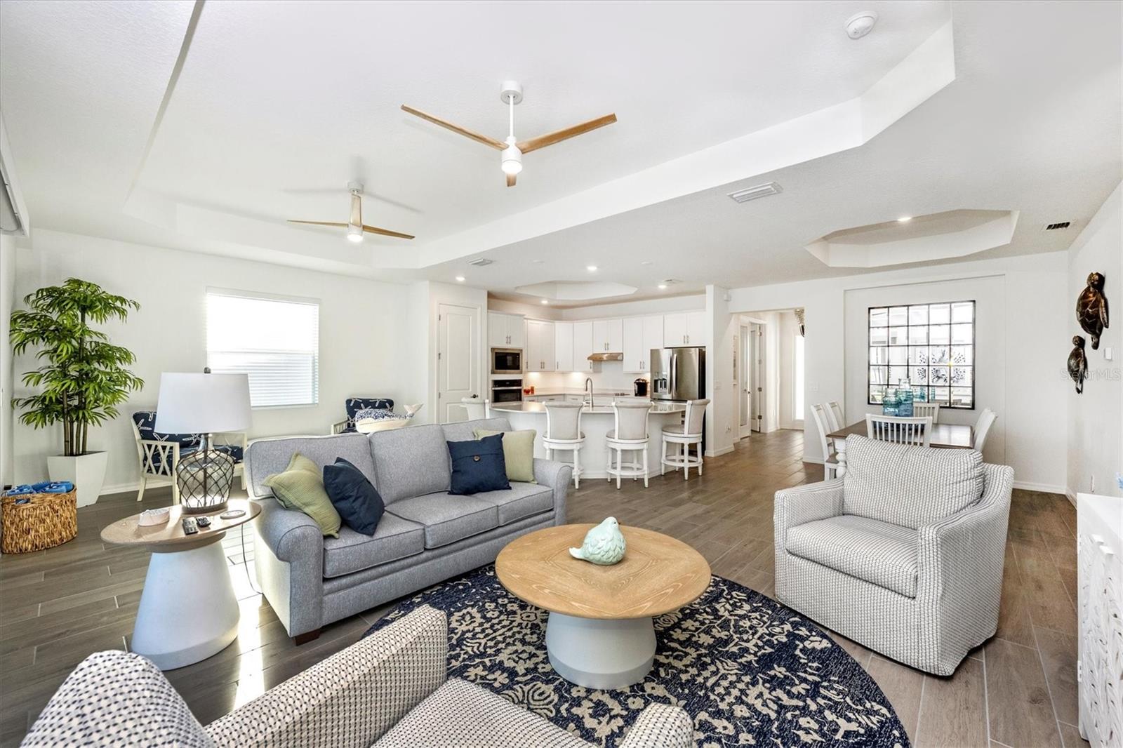 WELLEN PARK GOLF & COUNTRY CLUB - Residential Lease