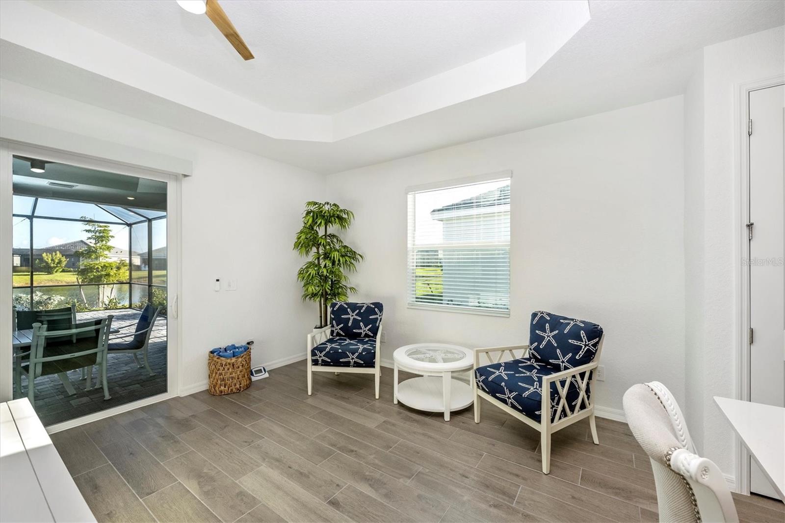 WELLEN PARK GOLF & COUNTRY CLUB - Residential Lease