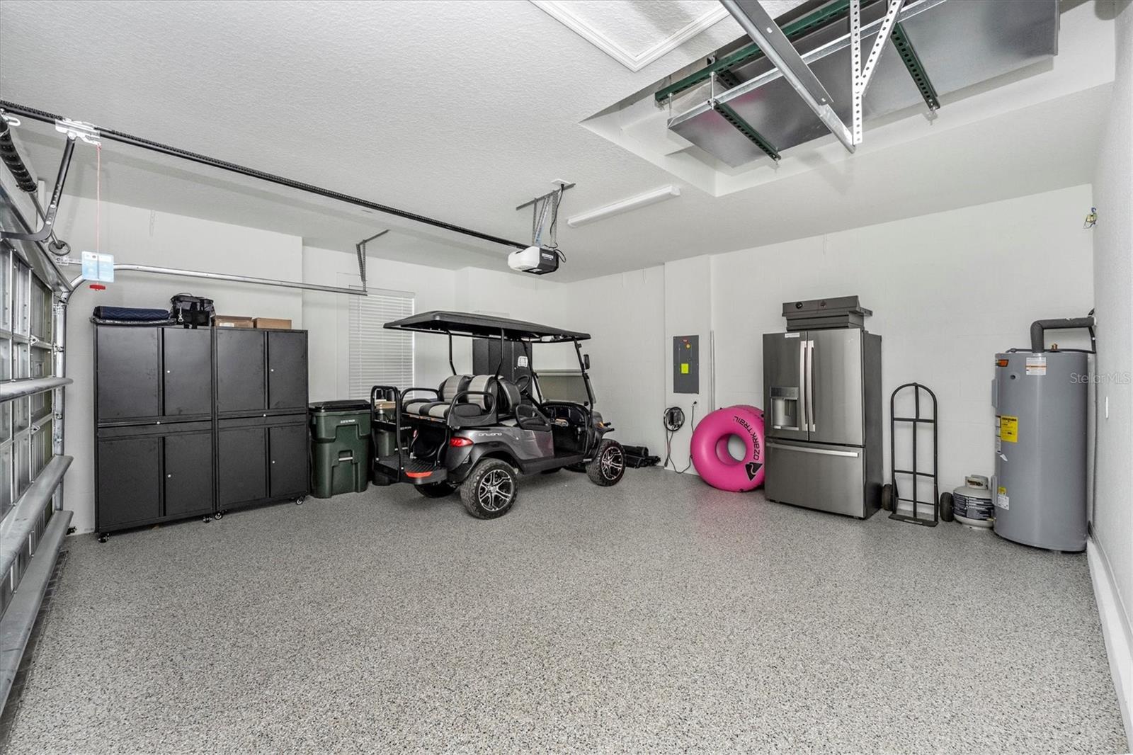 WELLEN PARK GOLF & COUNTRY CLUB - Residential Lease