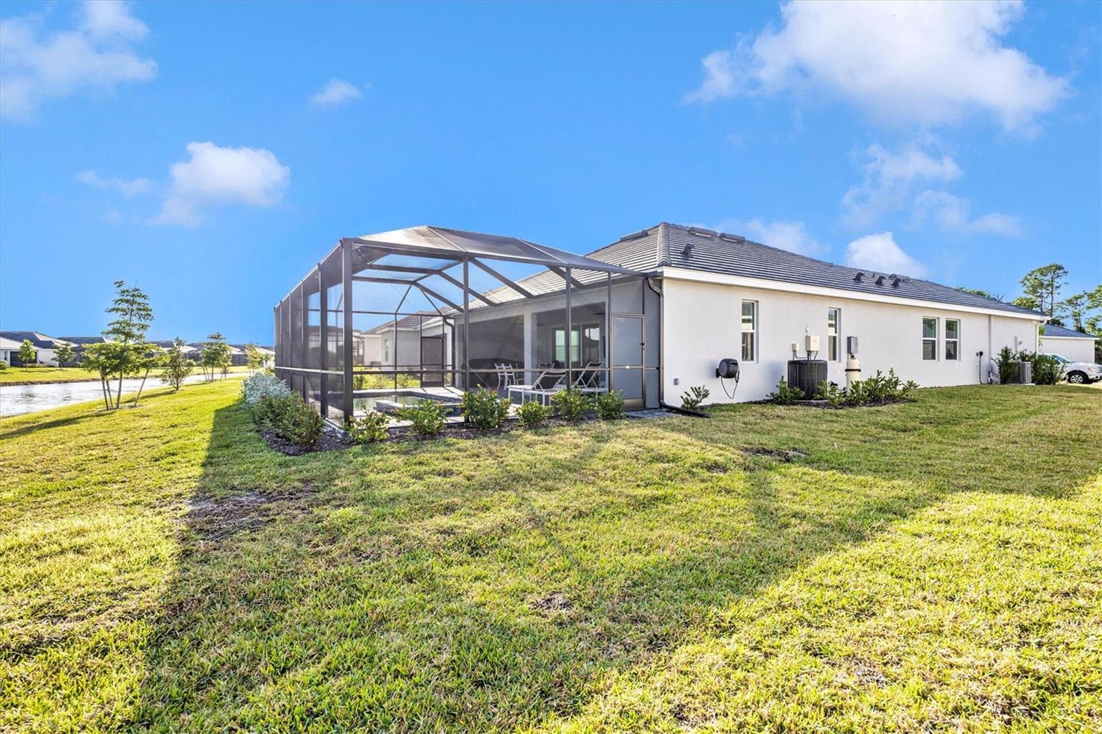 WELLEN PARK GOLF & COUNTRY CLUB - Residential Lease