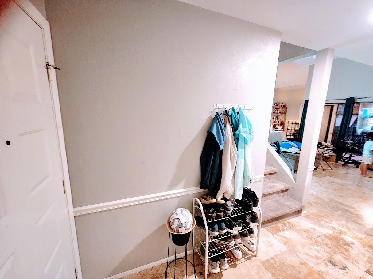 817 SORRENTO PLACE 817