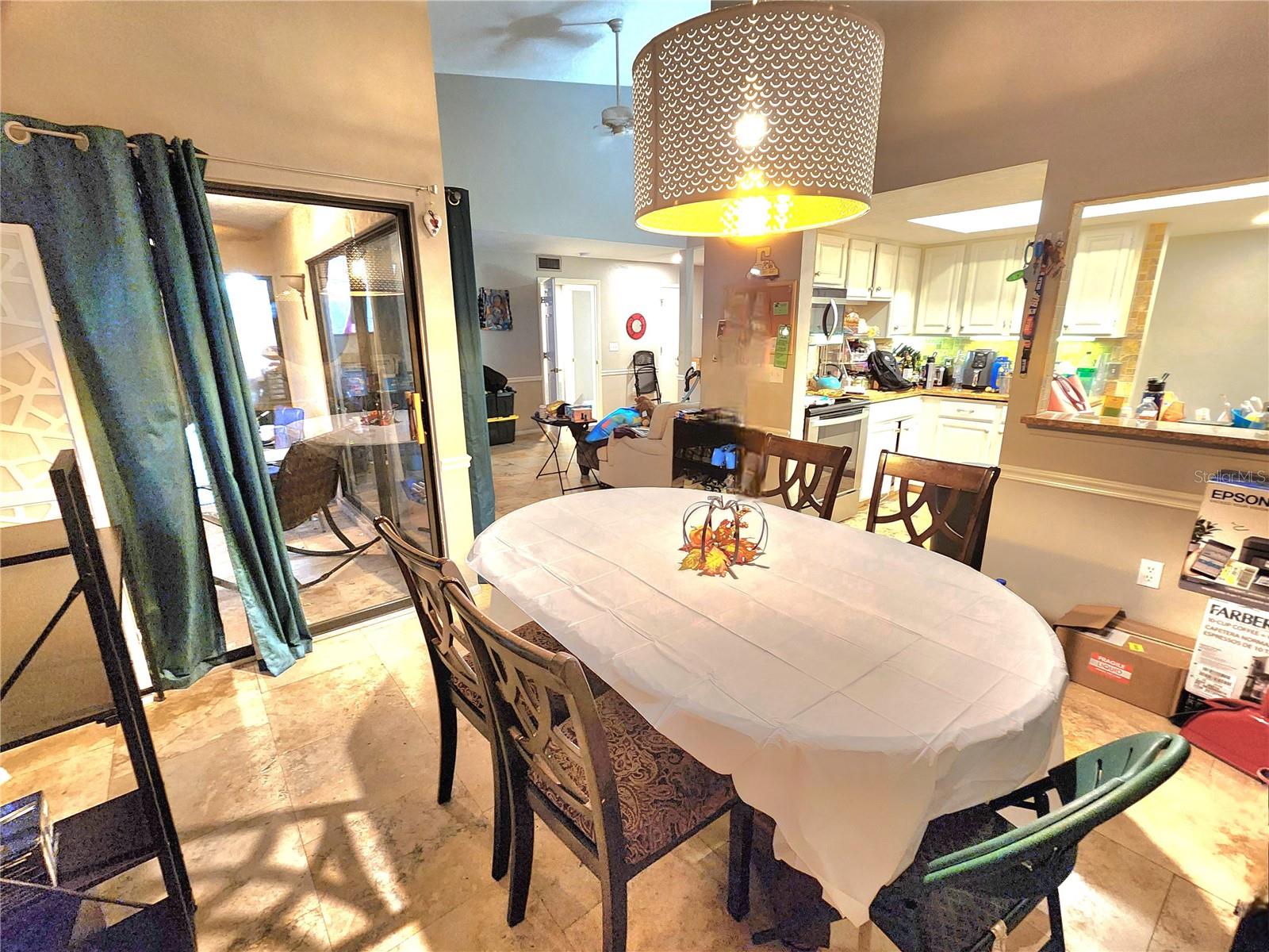 SORRENTO PLACE - Residential