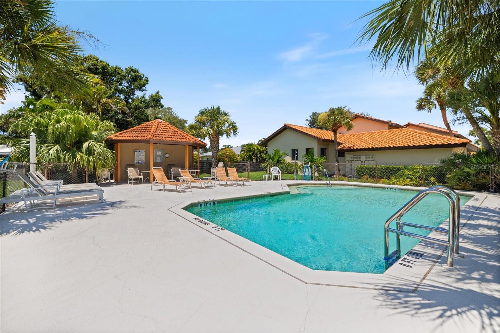 SORRENTO PLACE - Residential