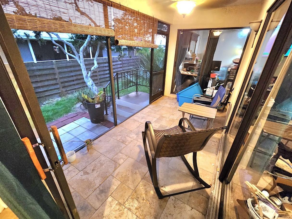 SORRENTO PLACE - Residential