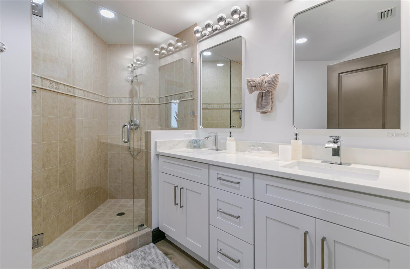 MARINA SOUTH/CAPE HARBOUR - Residential