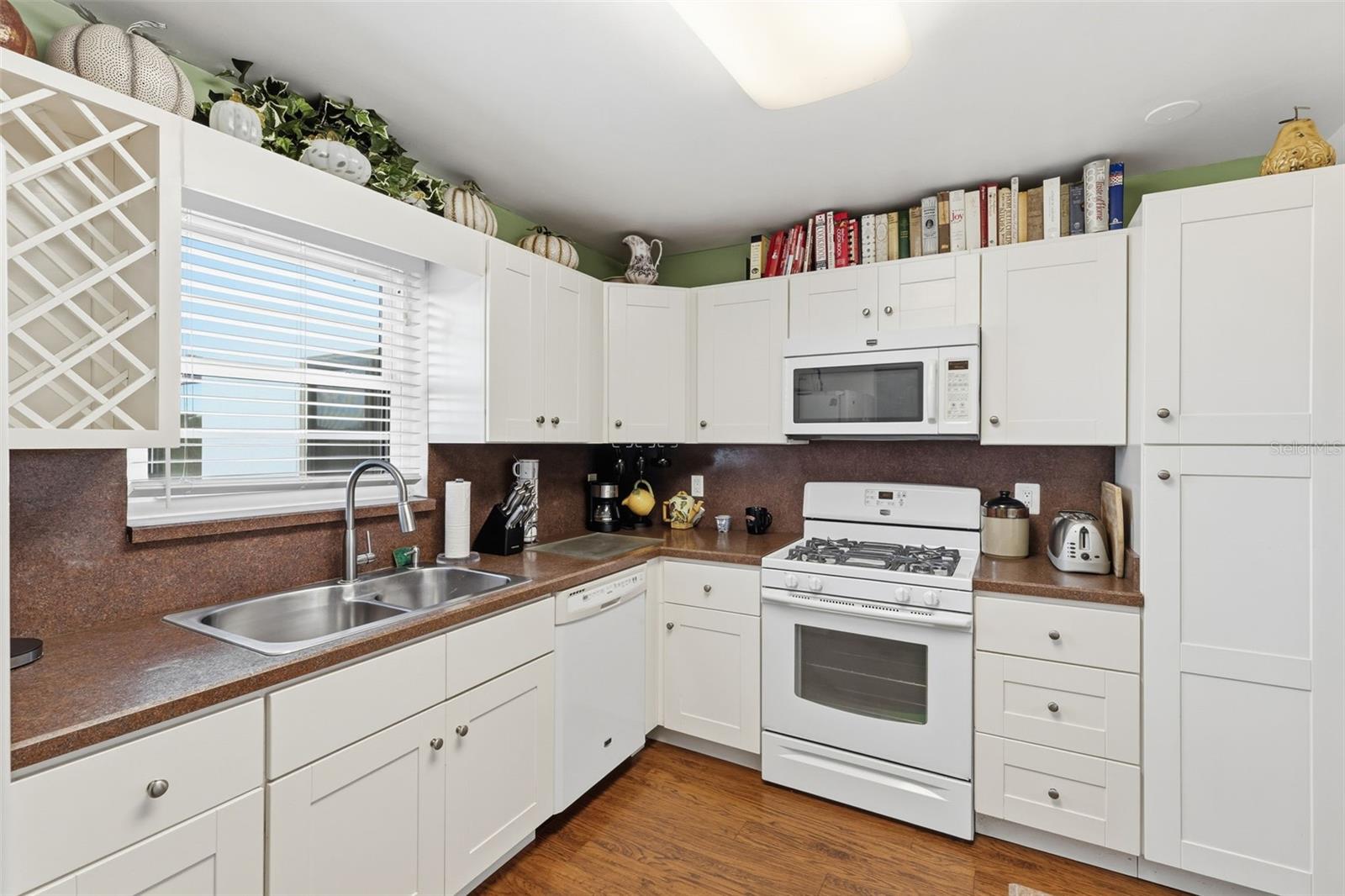 TERRACE PARK OF FIVE TOWNS - Residential