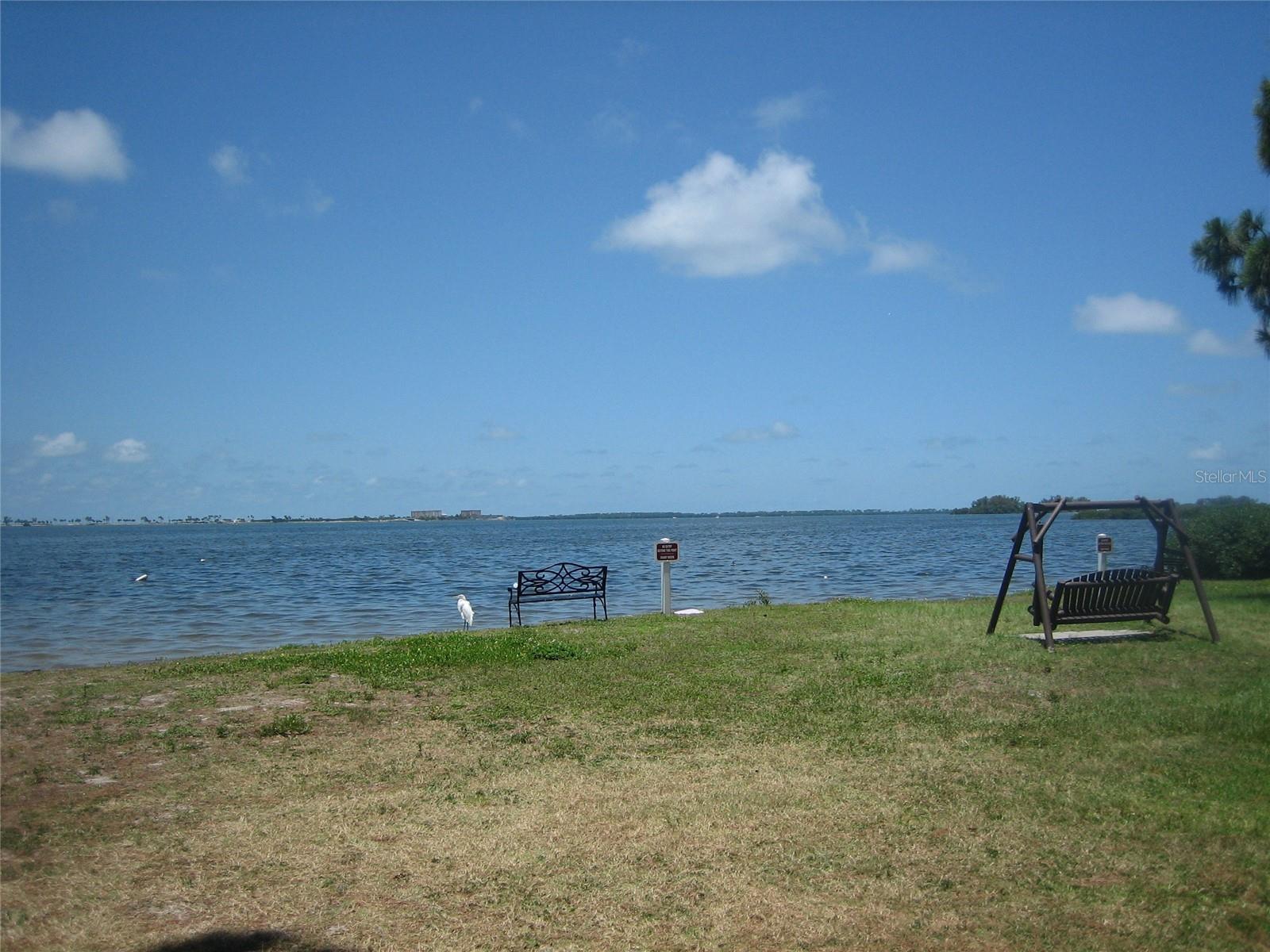 2700 BAYSHORE BOULEVARD 2B