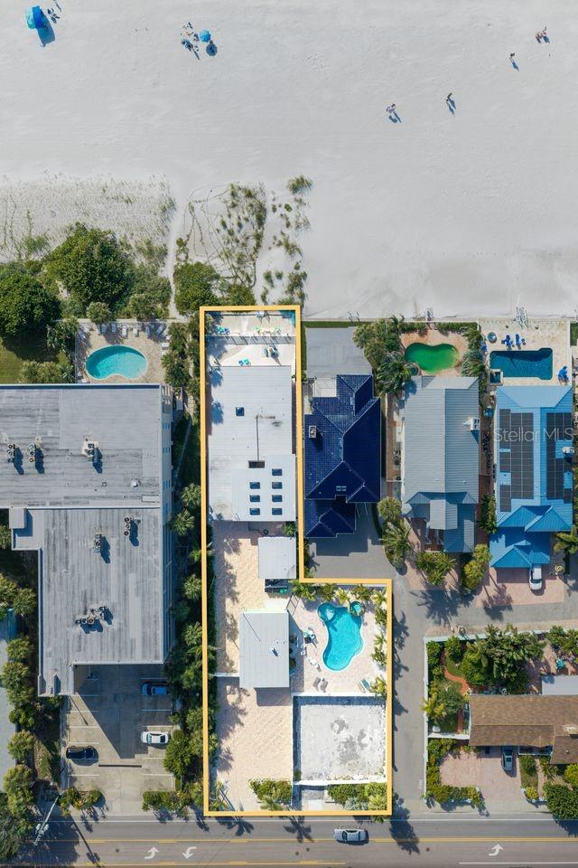 Photo of 1512 Gulf Boulevard, Indian Rocks Beach, FL 33785 (MLS # TB8553155)