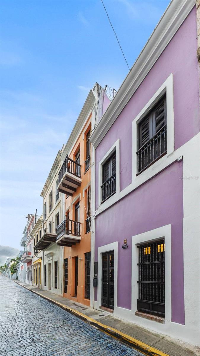 422 NORZAGARAY STREET