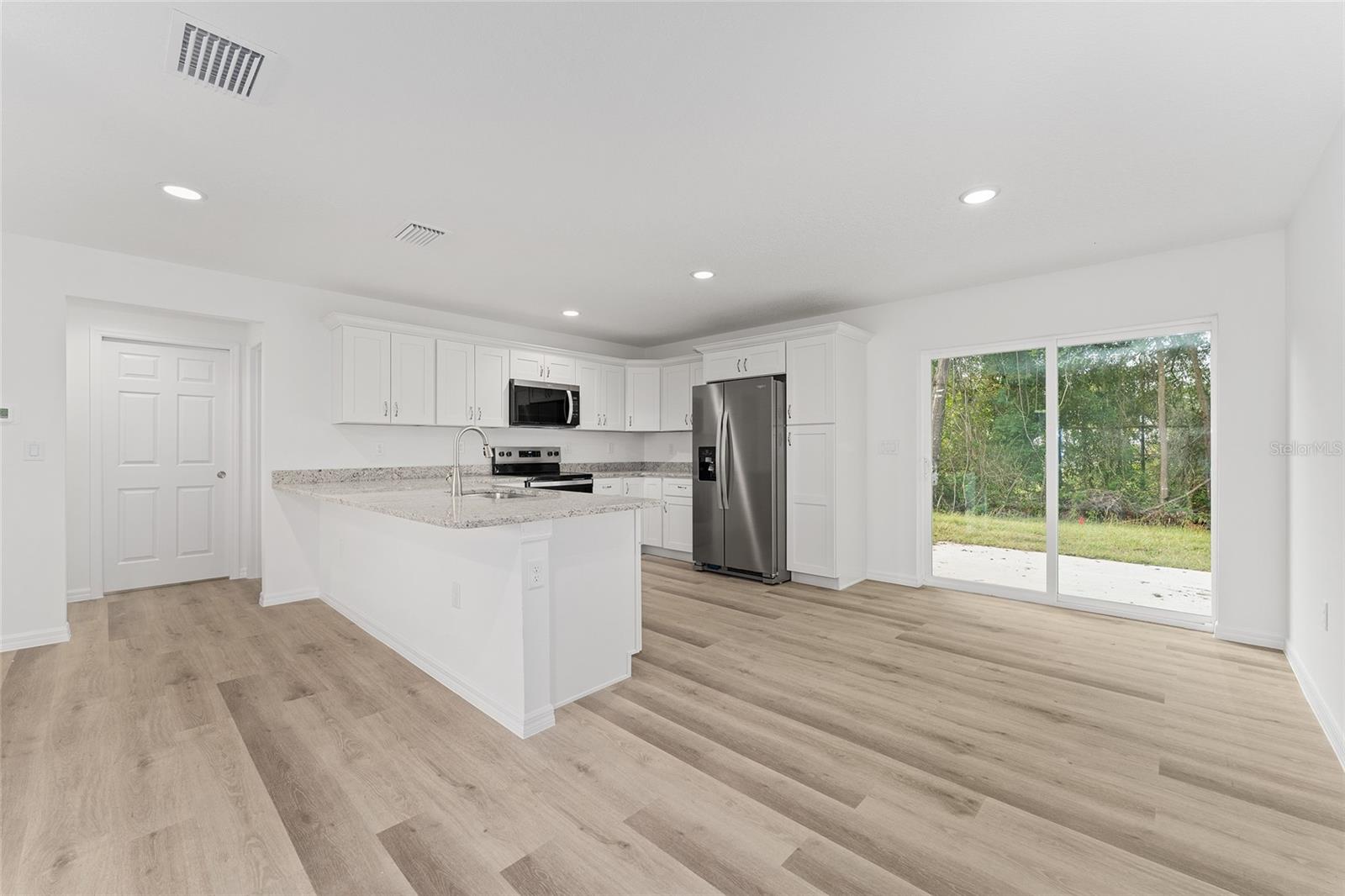 TRAILS EAST - Residential