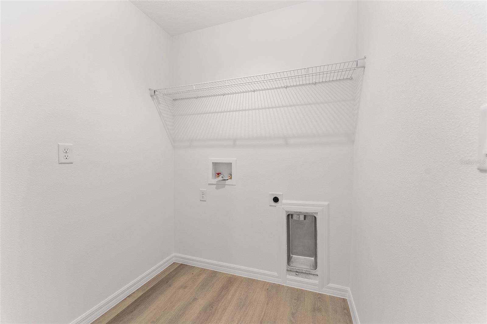 TRAILS EAST - Residential