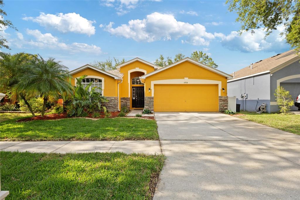 Photo of 6914 Monarch Park Drive, Apollo Beach, FL 33572 (MLS # TB8402747)