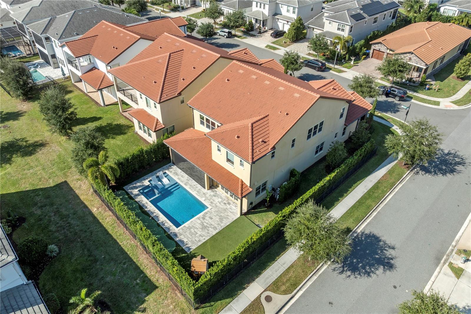 LAKESHORE PRESERVE - Residential