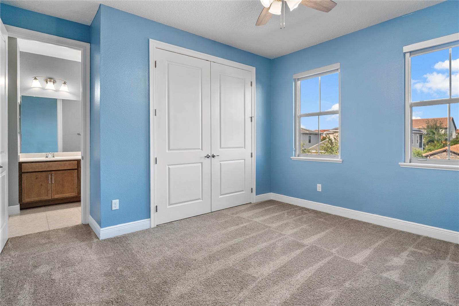 LAKESHORE PRESERVE - Residential