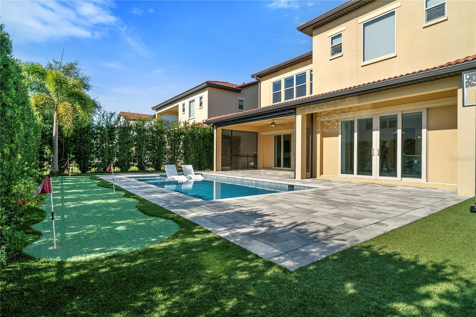 LAKESHORE PRESERVE - Residential