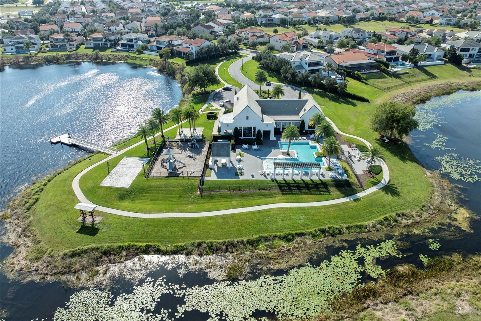 LAKESHORE PRESERVE - Residential