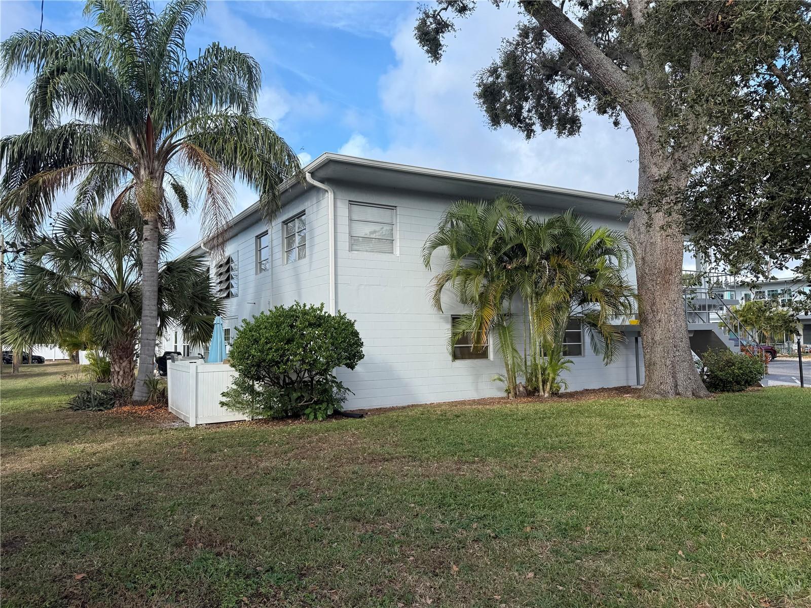 CLEARVIEW OAKS PARADISE - Residential