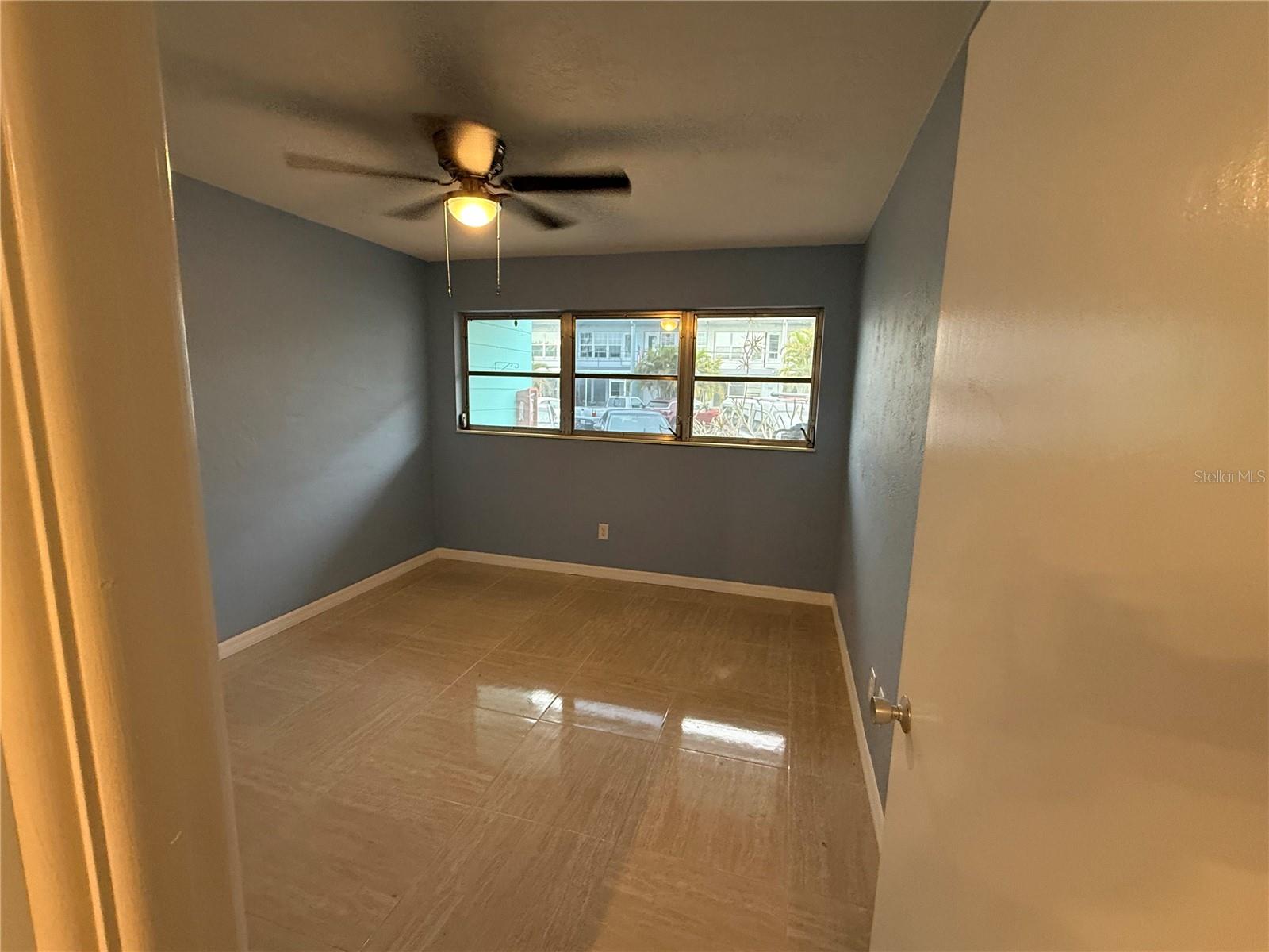 CLEARVIEW OAKS PARADISE - Residential