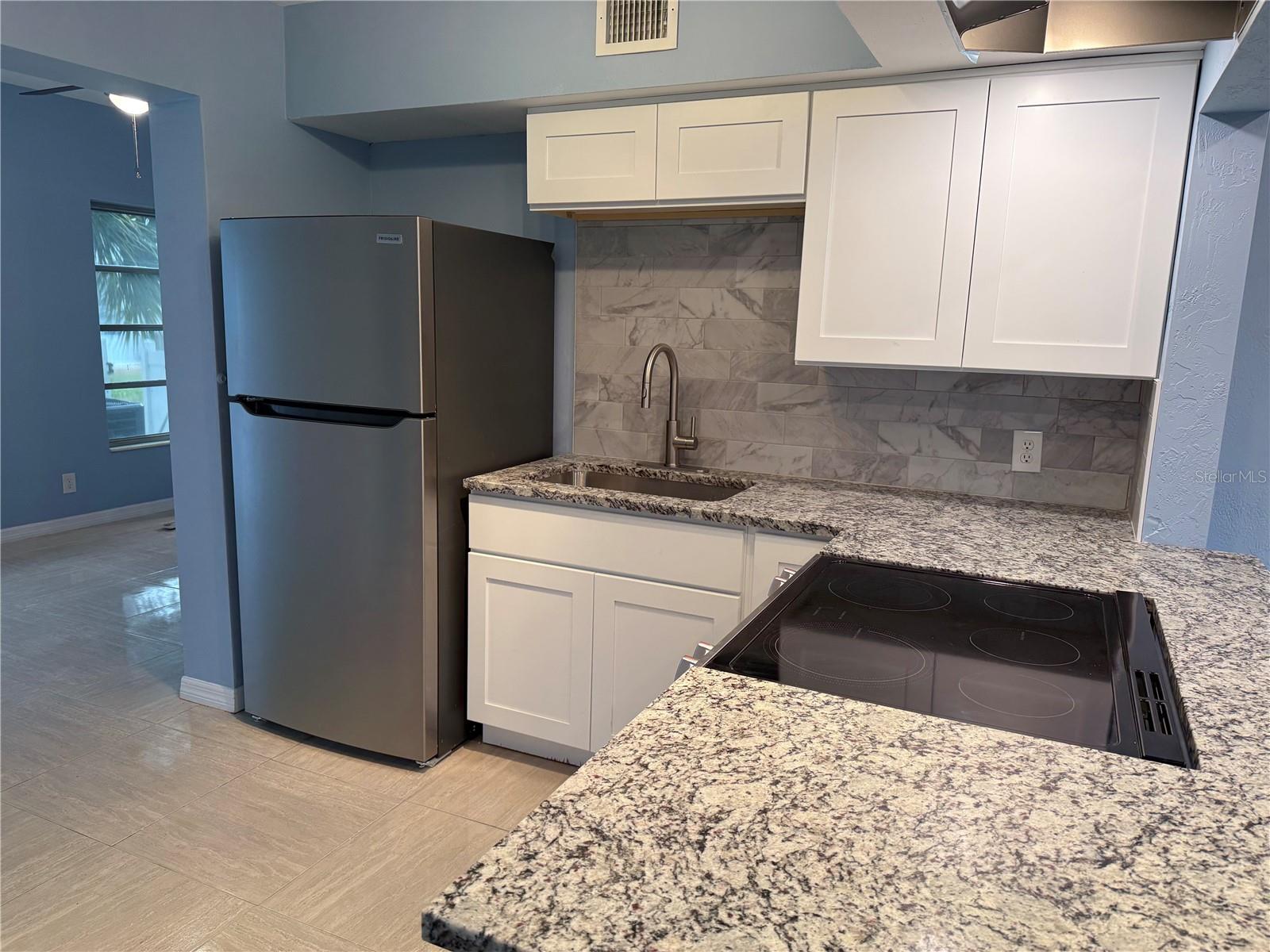 CLEARVIEW OAKS PARADISE - Residential