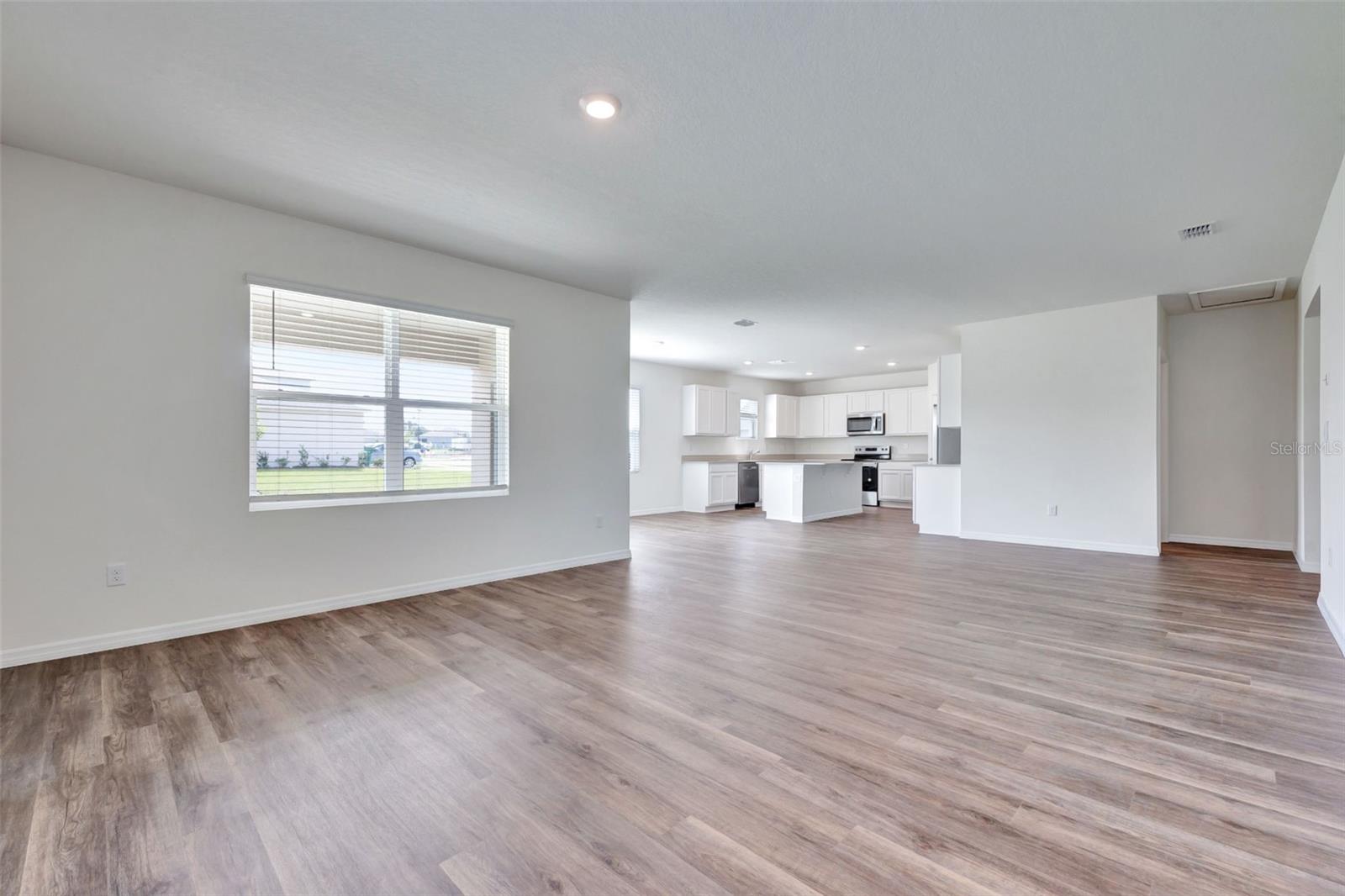 3521 RODEN ROAD