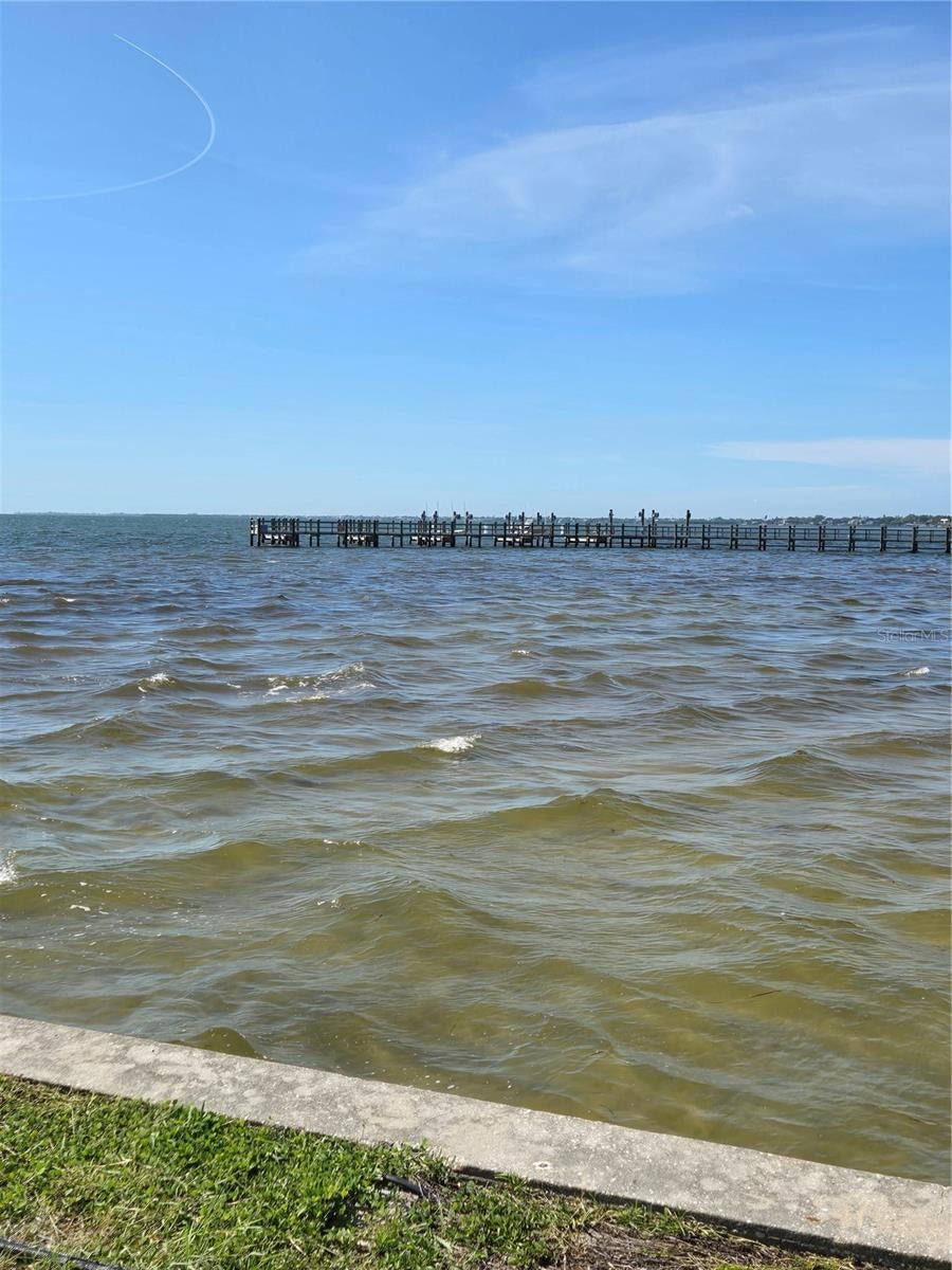 337 N SHORE DRIVE