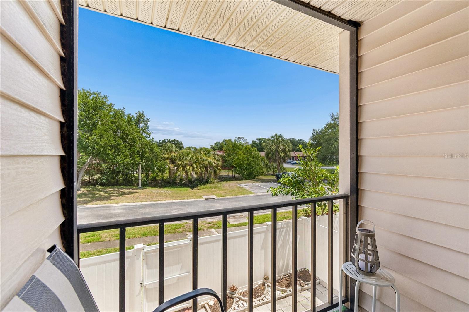 TOWNHOUSES AT BONNIE BAY CONDO - Residential