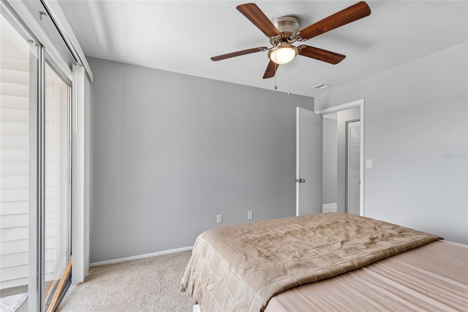 TOWNHOUSES AT BONNIE BAY CONDO - Residential